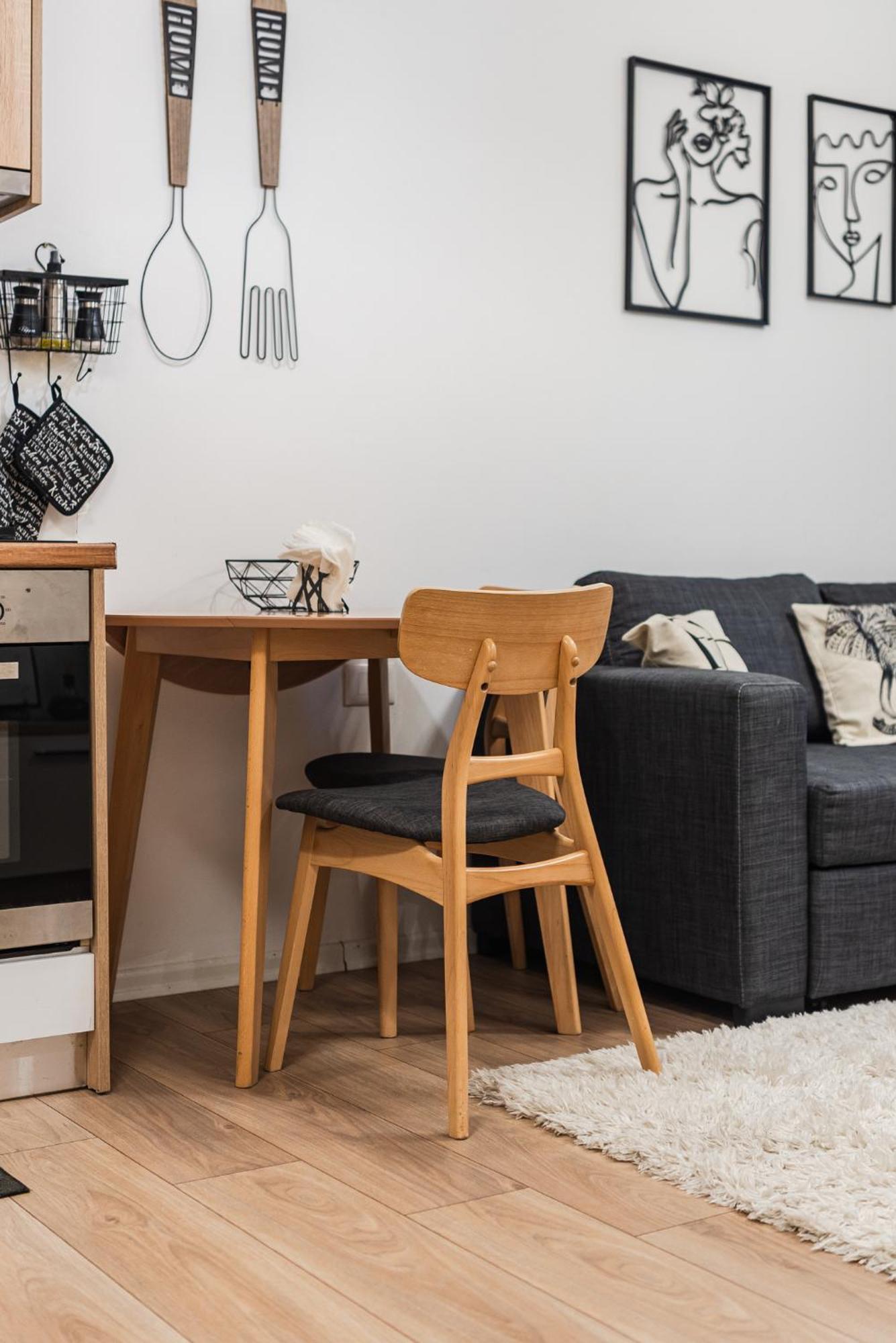 Noir Apartment By Kondo Stays Tiranë Eksteriør bilde