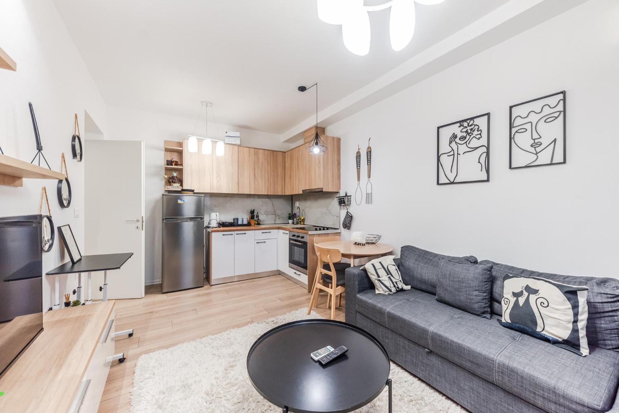 Noir Apartment By Kondo Stays Tiranë Eksteriør bilde